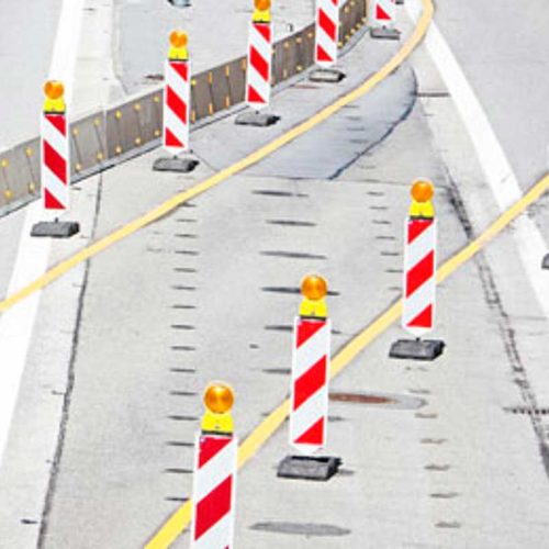Featured retroreflective sheets